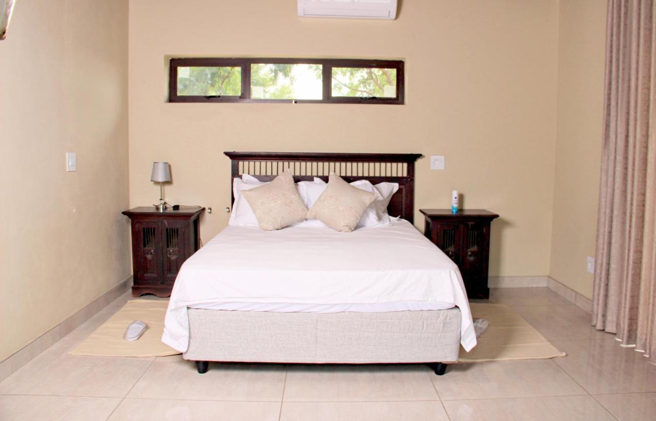 Zoe Bush Lodge Pretoria-Noord Εξωτερικό φωτογραφία