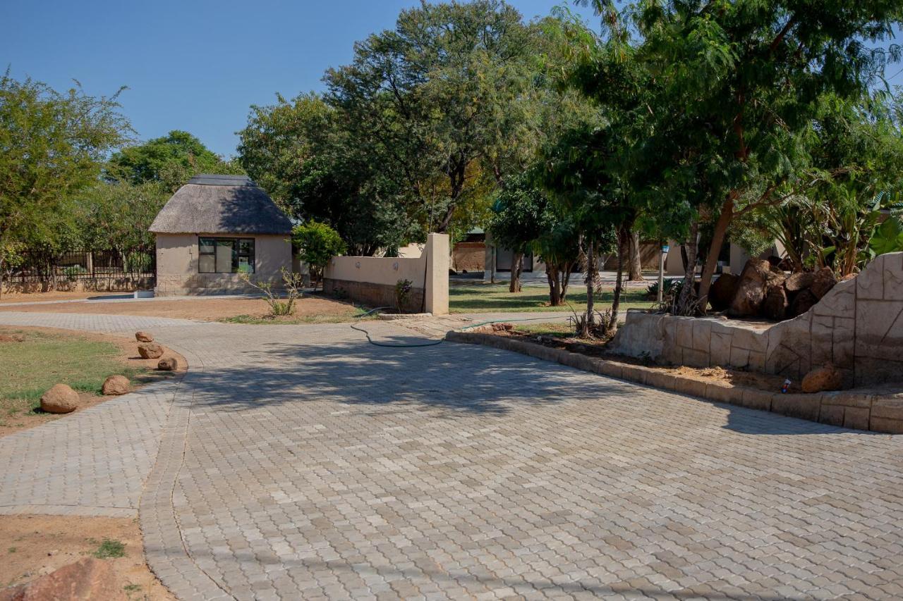 Zoe Bush Lodge Pretoria-Noord Εξωτερικό φωτογραφία